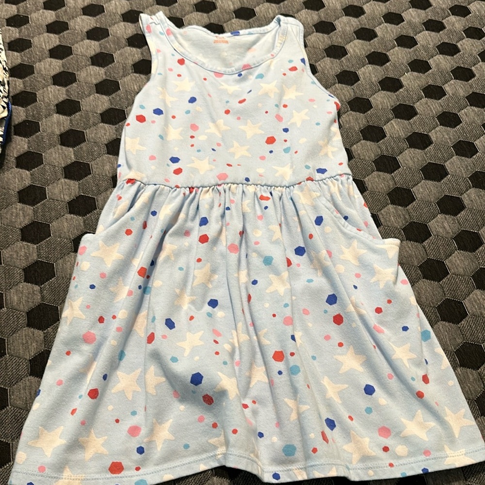 Size small (6-7) Cat & Jack dress